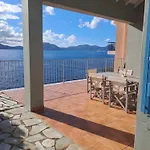 Villa Luxury Seafront Villas, Kefalonia, 100m & Center, 4 Stars Services, Parking - Near Myrtos - Fiskardo *