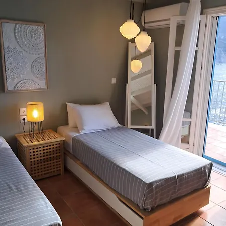 Luxury Seafront Villas, Kefalonia, 100m & Center, 4 Stars Services, Parking - Near Myrtos - Fiskardo * Asos