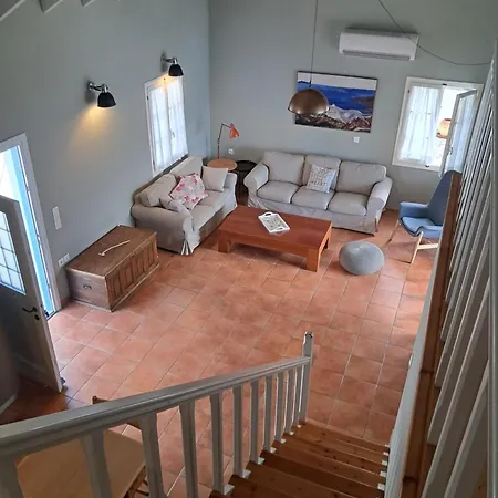 Luxury Seafront Villas, Kefalonia, 100m & Center, 4 Stars Services, Parking - Near Myrtos - Fiskardo * Asos