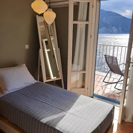 Luxury Seafront Villas, Kefalonia, 100m & Center, 4 Stars Services, Parking - Near Myrtos - Fiskardo