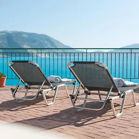 Luxury Seafront Villas, Kefalonia, 100m & Center, 4 Stars Services, Parking - Near Myrtos - Fiskardo Villa Asos