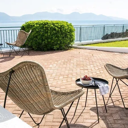 Luxury Seafront Villas, Kefalonia, 100m & Center, 4 Stars Services, Parking - Near Myrtos - Fiskardo * Asos