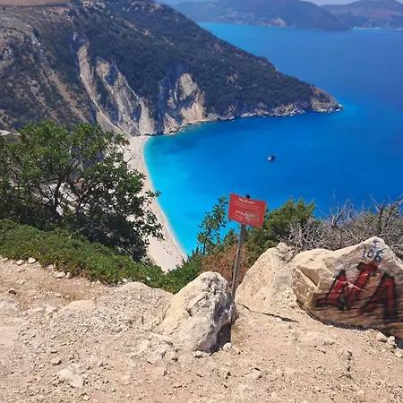 Luxury Seafront Villas, Kefalonia, 100m & Center, 4 Stars Services, Parking - Near Myrtos - Fiskardo Asos