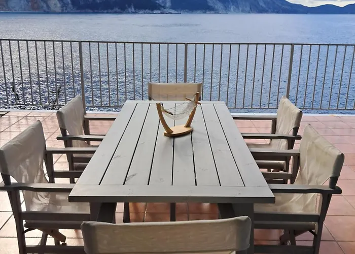 Luxury Seafront Villas, Kefalonia, 100m & Center, 4 Stars Services, Parking - Near Myrtos - Fiskardo Asos