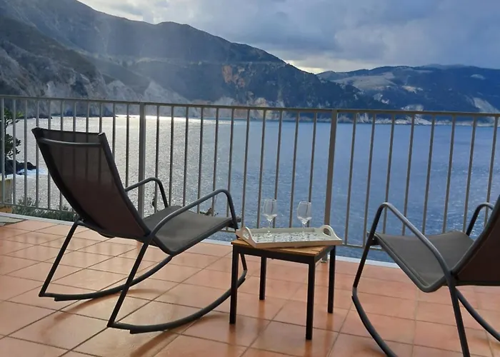 Luxury Seafront Villas, Kefalonia, 100m & Center, 4 Stars Services, Parking - Near Myrtos - Fiskardo Asos