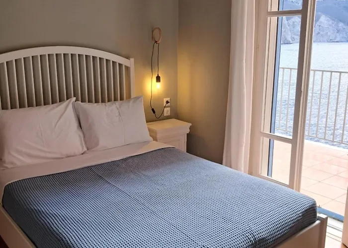 Villa Luxury Seafront Villas, Kefalonia, 100m & Center, 4 Stars Services, Parking - Near Myrtos - Fiskardo Asos