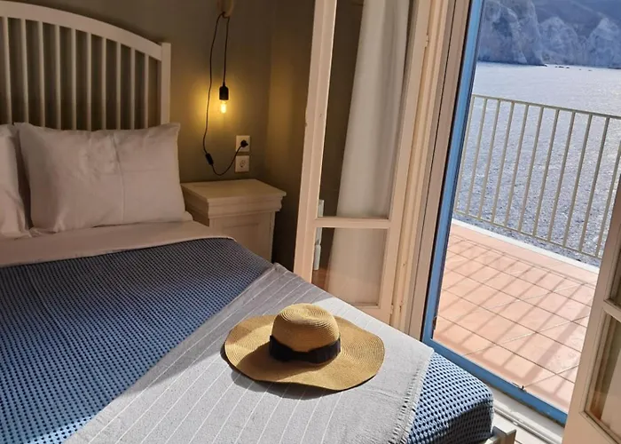 Luxury Seafront Villas, Kefalonia, 100m & Center, 4 Stars Services, Parking - Near Myrtos - Fiskardo Villa