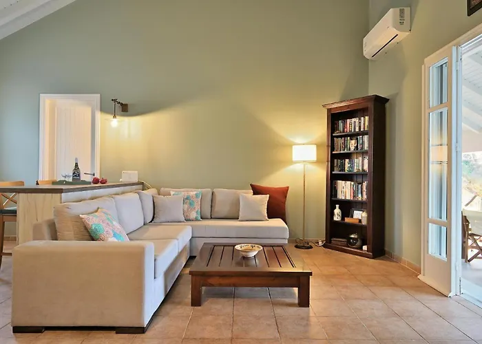 Villa Luxury Seafront Villas, Kefalonia, 100m & Center, 4 Stars Services, Parking - Near Myrtos - Fiskardo