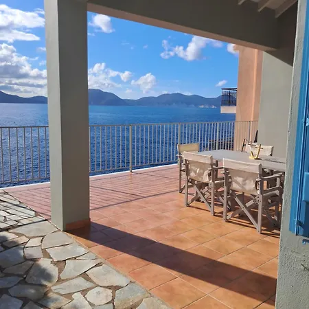 Villa Luxury Seafront Villas, Kefalonia, 100m & Center, 4 Stars Services, Parking - Near Myrtos - Fiskardo *