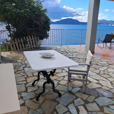 Luxury Seafront Villas, Kefalonia, 100m & Center, 4 Stars Services, Parking - Near Myrtos - Fiskardo Villa Asos